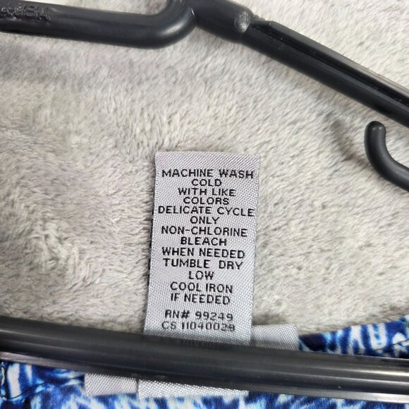 Womens Catherines Blue Ombre Print Top Short Sleeve 100% Polyester Plus Size 3X - Picture 3 of 7